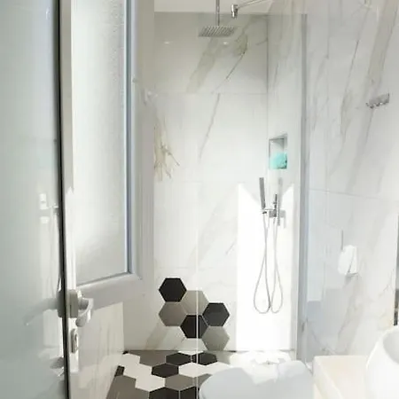 Apartment Matisse No11 - One Bedroom Center With Parking