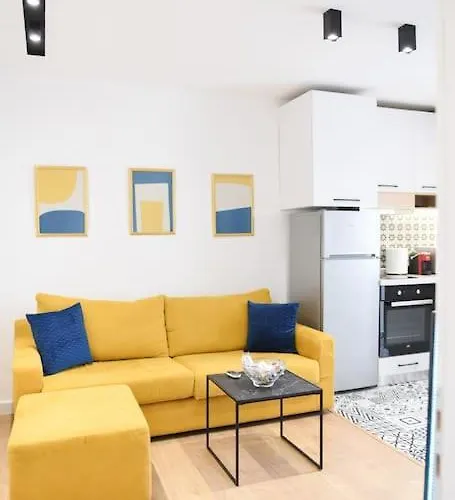 Appartement Matisse No11 - One Bedroom Center With Parking Tirana