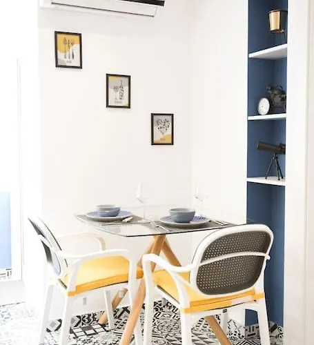 Matisse No11 - One Bedroom Center With Parking Apartman