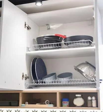 Matisse No11 - One Bedroom Center With Parking Tirana