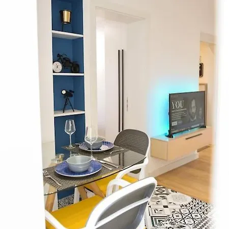 Matisse No11 - One Bedroom Center Lejlighed *