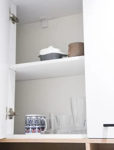 Matisse No11 - One Bedroom Center Daire *