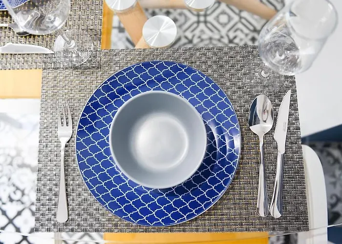 Matisse No11 - One Bedroom Center With Parking טיראנה