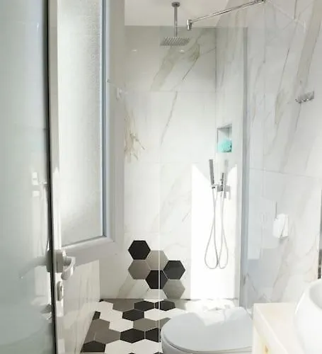 דירה Matisse No11 - One Bedroom Center With Parking